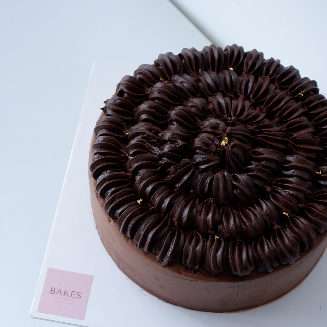 Cardo (Moist Belgian Chocolate Cake) 8in.